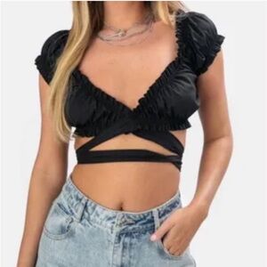 Adika black laptop in XS-SM